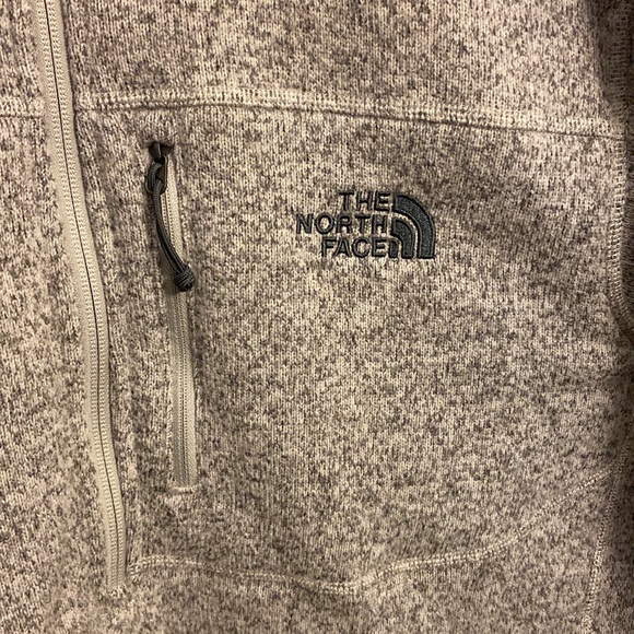 North Face Quarter Zip Fleece - Picture 2 of 4